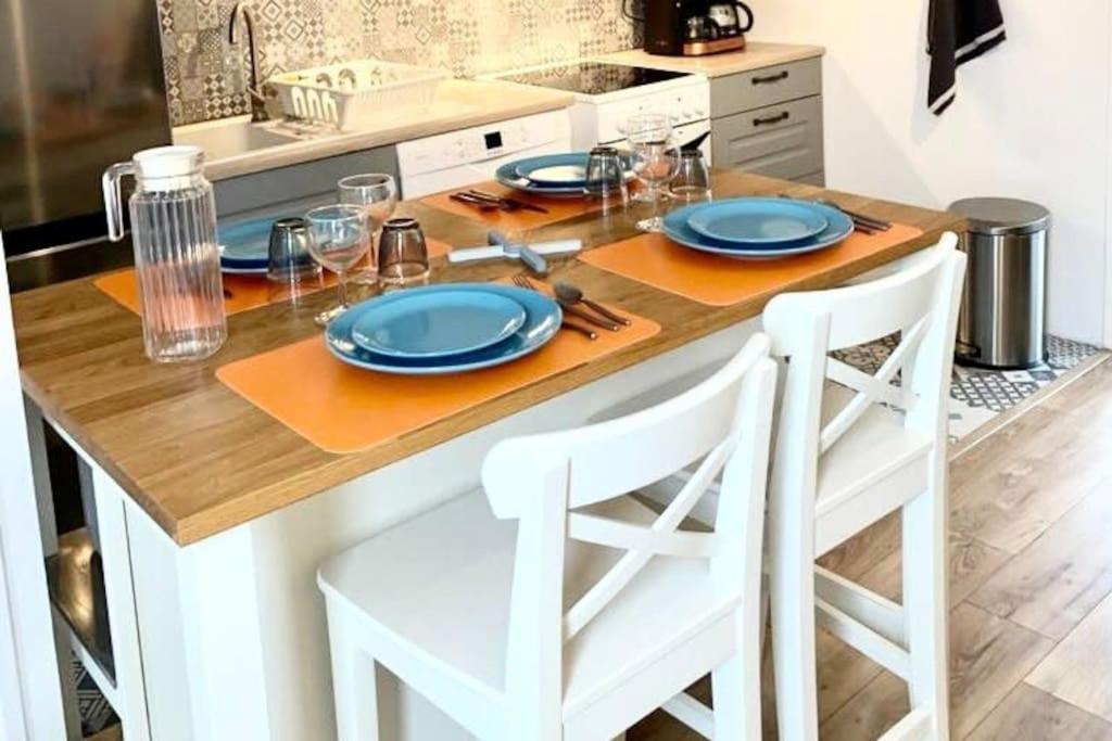 F2 Calme, Chateau, Grand Parquet, Foret آفو المظهر الخارجي الصورة